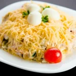 Kananmaksasalaatti sienillä, munilla ja juustolla: resepti juhlapöytään kananmaksasalaatti-sienilla-munilla-ja-juustolla-resepti-juhlapoytaan.webp.webp