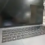 Kuinka kannettavan tietokoneen lataaminen voi ladata puhelimesi: unohdettu USB 3.0 -portti kuinka-kannettavan-tietokoneen-lataaminen-voi-ladata-puhelimesi-unohdettu-usb-30.jpg