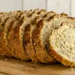 Mitä keholle tapahtuu, jos syöt täysjyväleipää: ravitsemusterapeutin selitys Mitä keholle tapahtuu, jos syöt täysjyväleipää: ravitsemusterapeutin selitys