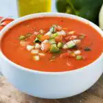 TOP 3 herkullisinta tomaattikeittoa: mestariteoksen valmistaminen tuoreista tomaateista