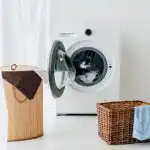 Yksikään kemikaali "ei ottanut" muottia pesukoneeseen: mikä kansanlääke auttoi